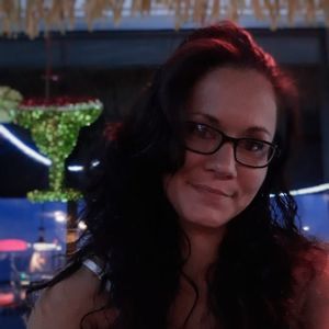 Meet your Posher, Carissa